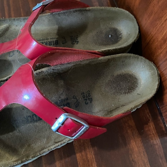 BIRKENSTOCK GIZEH 2025 TANGO RED PATENT Birko Flor T Strap Thong Sandal Sz 42/11 - Picture 6 of 11